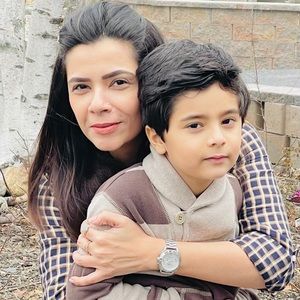 Meet your Posher, Saira